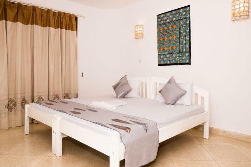 Twin Bed Room With Beach View