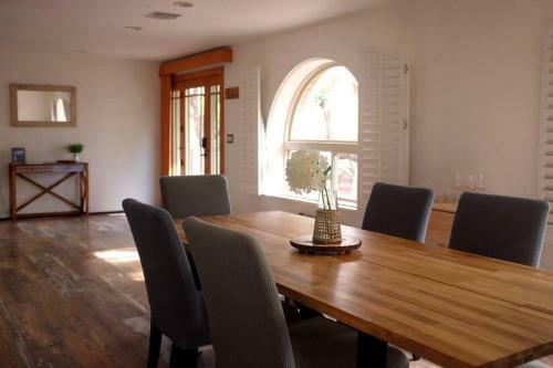 Casa Saguaro - Newly Remodeled, Pool And Mtn Views