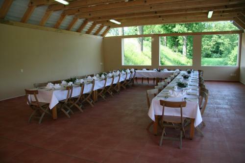 Hostal Pension Mlyn Stare Mitrovice