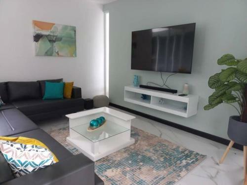 Villa Private House With Pool.10 Min Walk To Penca Beach