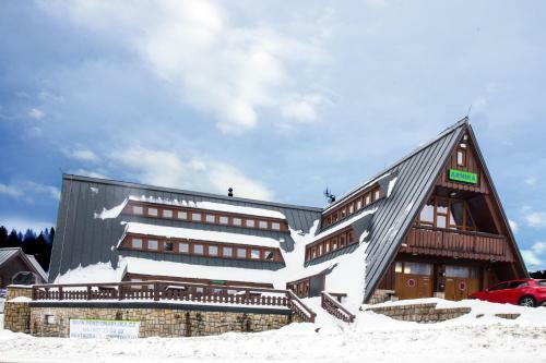 Hostal Penzion Arnika