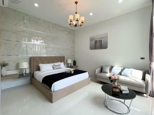 Villa La Blanca Pattaya