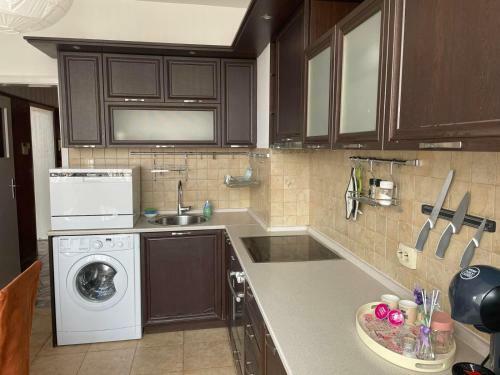 Apartamento Spacious And Stylish Flat In The Center Of Sofia -white Harmony
