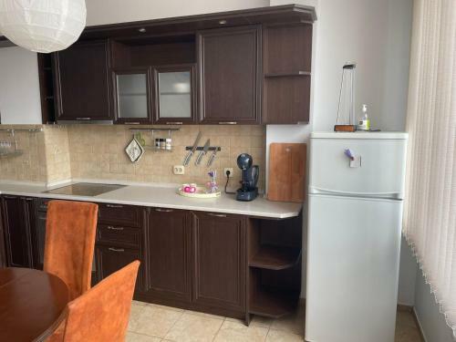 Apartamento Spacious And Stylish Flat In The Center Of Sofia -white Harmony