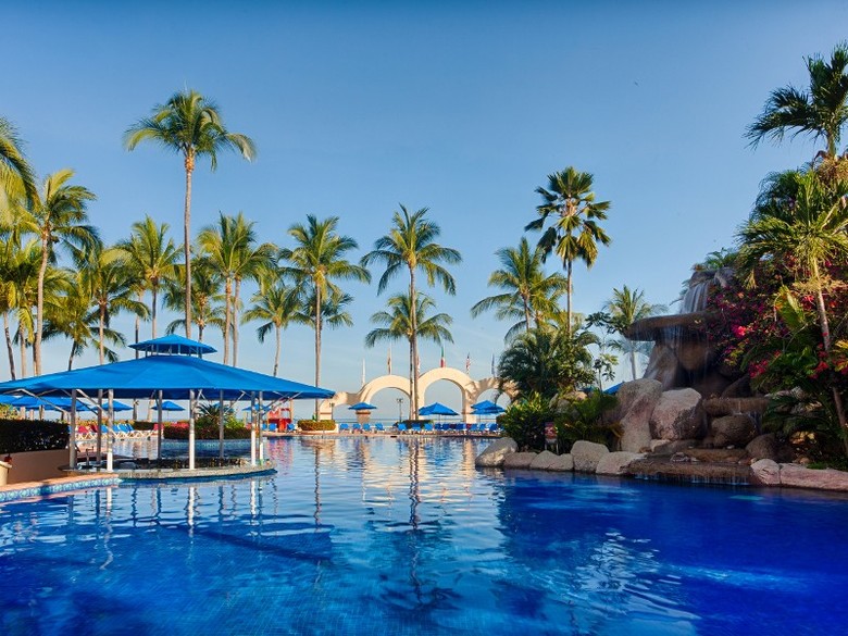Hotel Barcel� Puerto Vallarta
