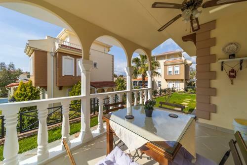 Astonishing Villa With 3 Shared Pools In Alanya Antalya