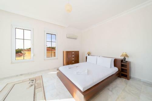 Astonishing Villa With 3 Shared Pools In Alanya Antalya