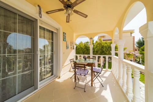 Astonishing Villa With 3 Shared Pools In Alanya Antalya
