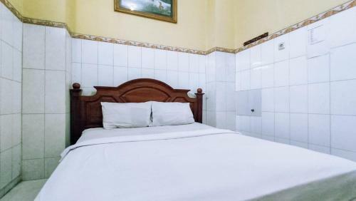 Hotel Shinta 1 Near Stasiun Kertosono