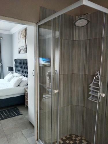 Hostal Menlyn Mews Guesthouse