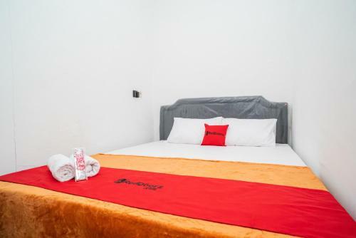 Hotel Reddoorz @ Aralia Harapan Indah