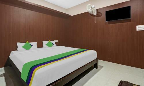 Hotel Treebo Trend Grand Jp Inn