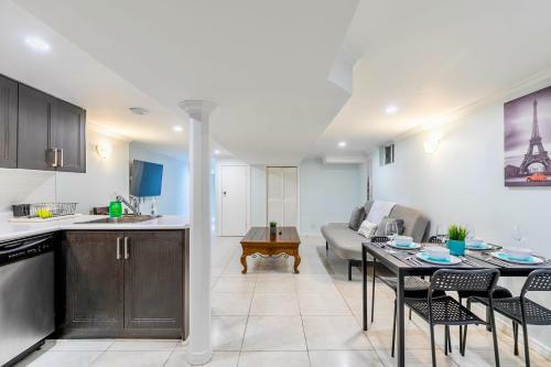 Apartamento 2br Apt With Netflix - Near Trinity Bellwoods Park