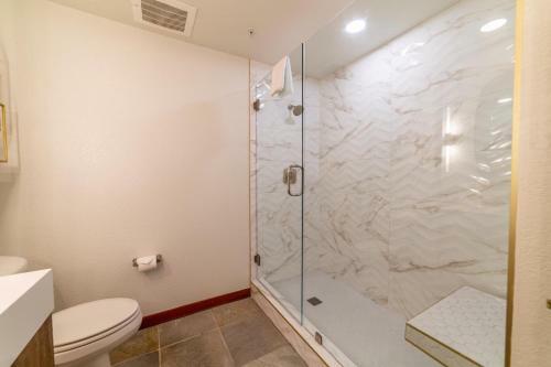 #561- Village, Recently Remodeled, 2bed 2bath, Pool & Spa