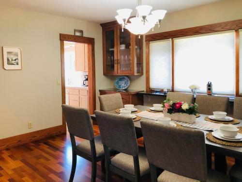 @ Marbella Lane - Classic & Elegant Home In Sj