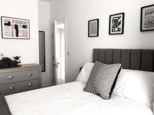 New 3 Bed Townhouse Ideally Located To Amenities