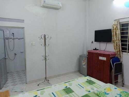 Hostal Ngoc Phu Hotel