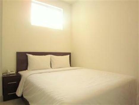 Apogee Hotel