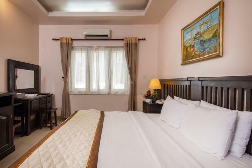 Hotel Vien Dong District 7 Phu My Hung