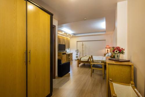 Hotel Vien Dong District 7 Phu My Hung