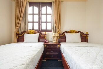 New Pacific Hotel