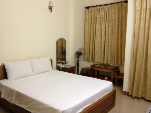 Hong Tuoi Hotel