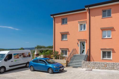Gallery Apartment In Skrbcici (krk)
