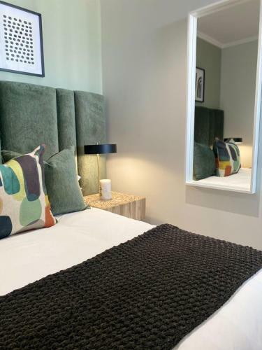 Ellipse Executive Apartment - Green