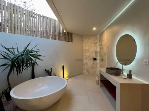 Hotel Kalia Bingin - Adult Only