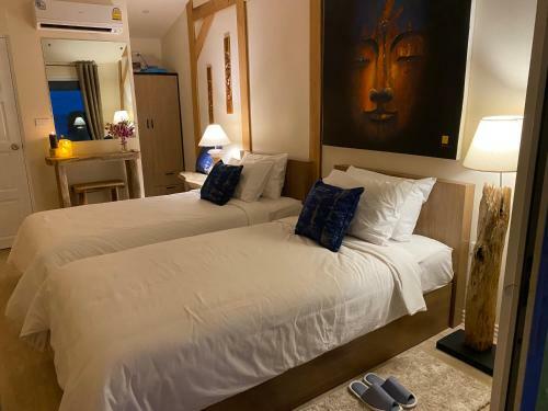 Hotel Bang Po Beach Resort
