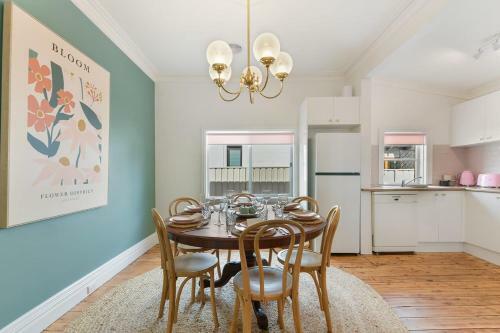 Pinkerton Cosy Heritage Home Cbd Pet Friendly