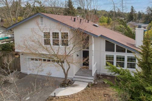 Black Oak By Avantstay Modern & Chic Santa Rosa Hideaway With Jacuzzi, Pool Table, & Fire Pit