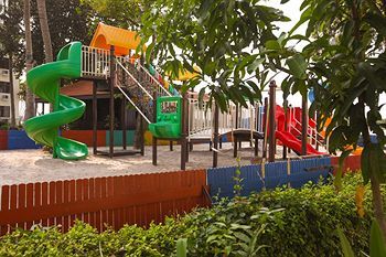 Aparthotel Riverside Serviced Apartments
