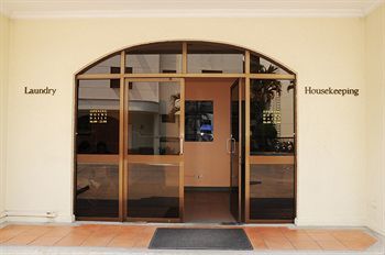 Aparthotel Riverside Serviced Apartments