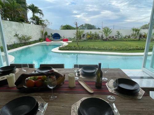 Luxury 5br Villa With Ocean, Mountain Ricefield Views