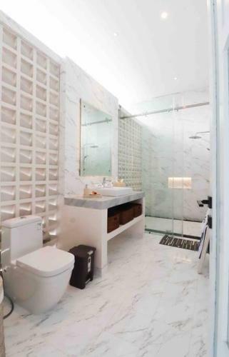 Luxury 5br Villa With Ocean, Mountain Ricefield Views