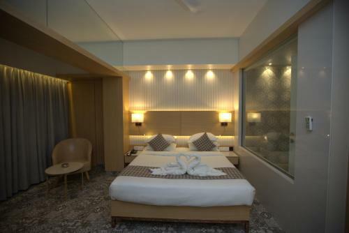 Hotel Majestic Suites