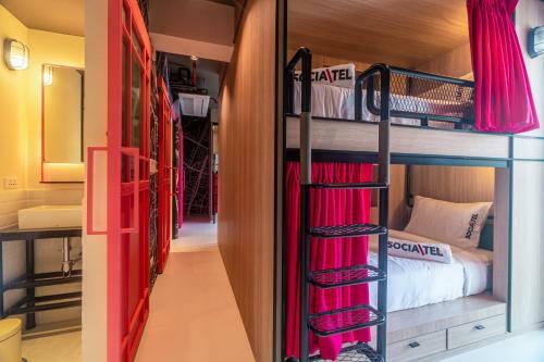 Hotel Socialtel Samui