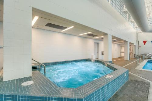 Sea Colony --- 3606 Round Robin Way