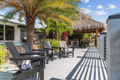 Waterfront - Luxury Villa W Heated Saltwater Pool