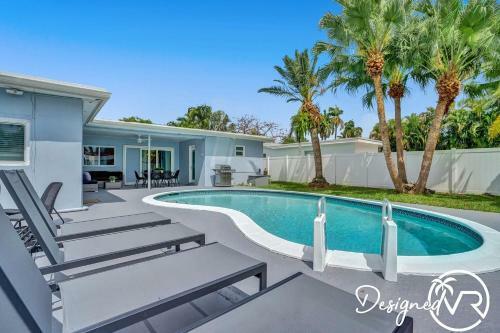 Modern 5br With Private Heated Pool