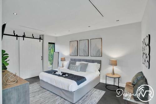 Stunning 5 Br With Heated Pool & Game Area