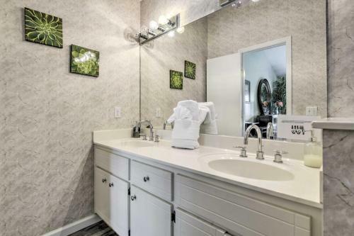 Panama City Bungalow Less Than 2 Mi To Water Access!