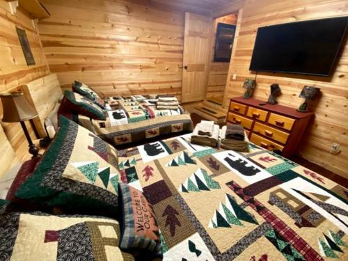 Lazy Springs Cabin
