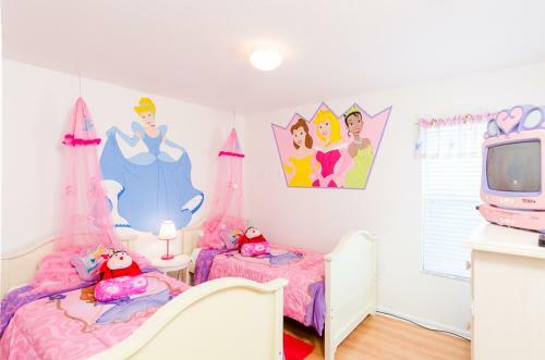 Disney World Vacation.. Luxury 6 Br/4 Ba 5 Star Villa