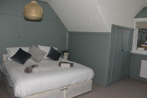 The Coign - Period House Close To Frinton Beach