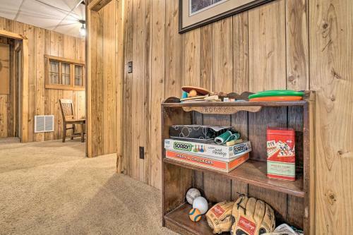 Dog-friendly Trinity Oaks Escape With Hot Tub