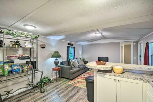 Gainesville Secluded Retreat Near Lake Lanier