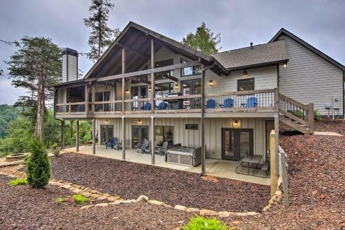 Charming Ellijay Escape Hot Tub And Game Room