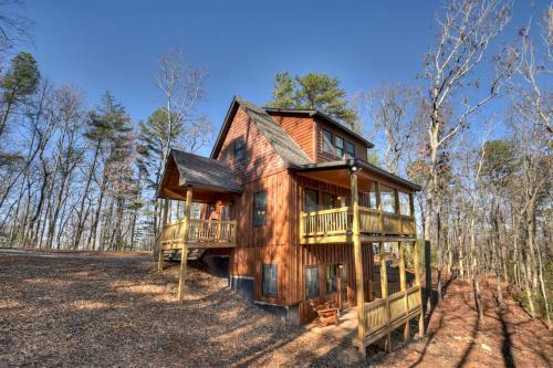 Hoot Owl Cottage - Hot Tub!